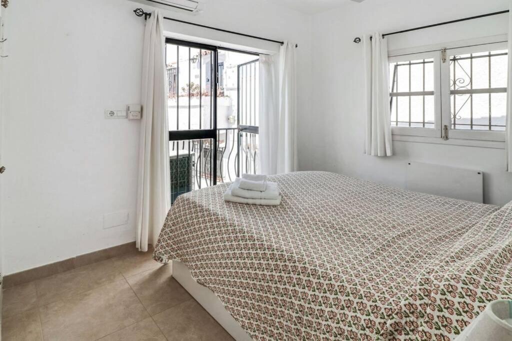 Capistrano Village B, 1 Bedroom + Free Wi-Fi نيرخا المظهر الخارجي الصورة